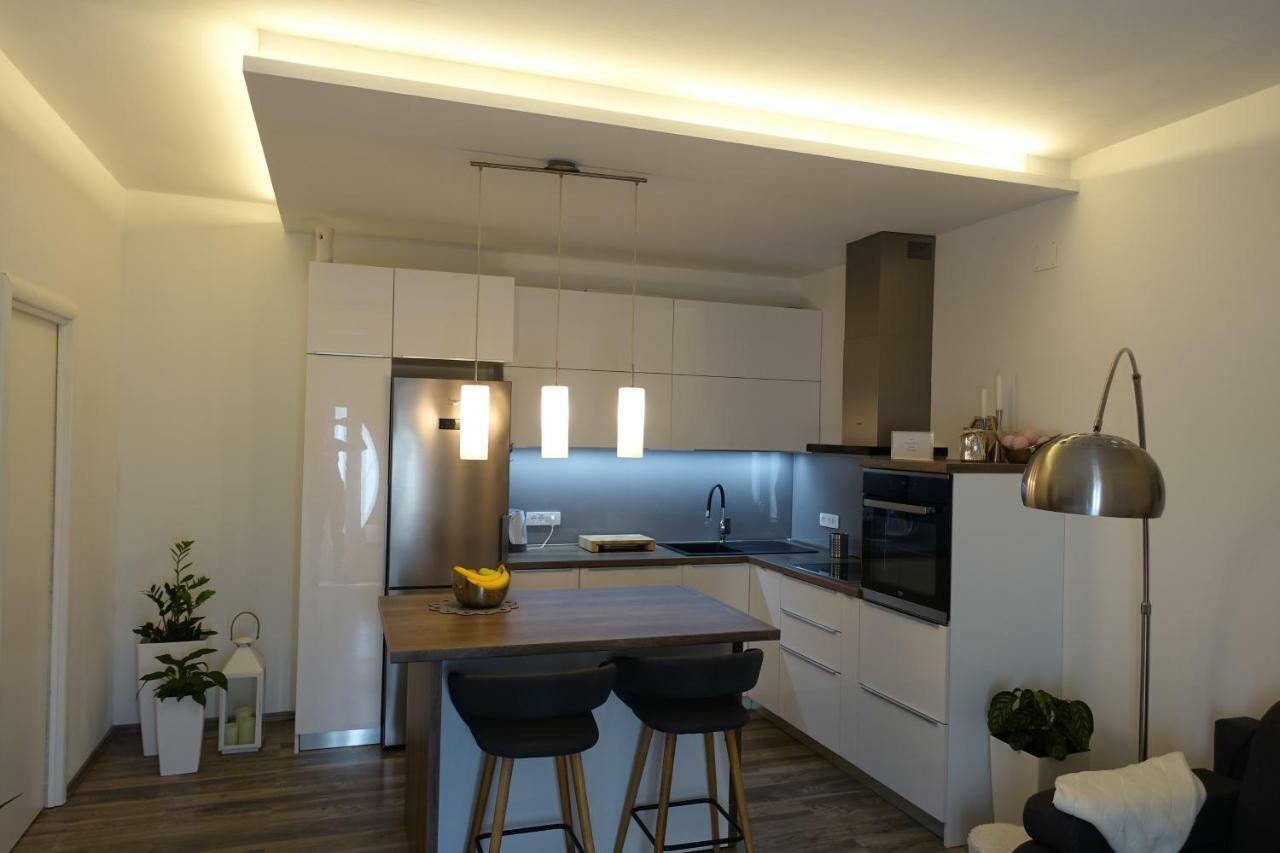 Apartman Maja Bol Exterior foto